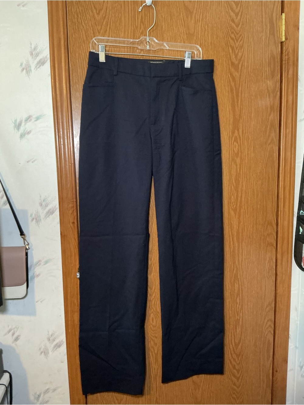 Banana Republic Women's Navy Blue Straight Leg Dress Pants Size 6 Italian Fabric - Picture 2 of 4